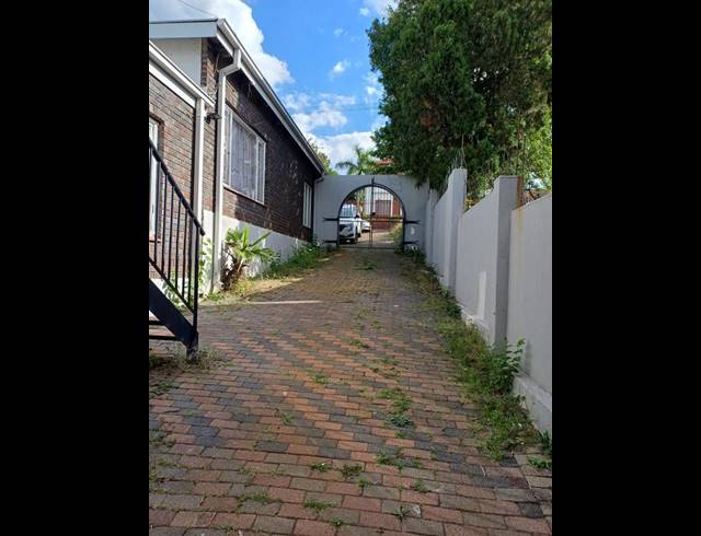 2 BEDROOM PROPERTY TO RENT IN LAUDIUM